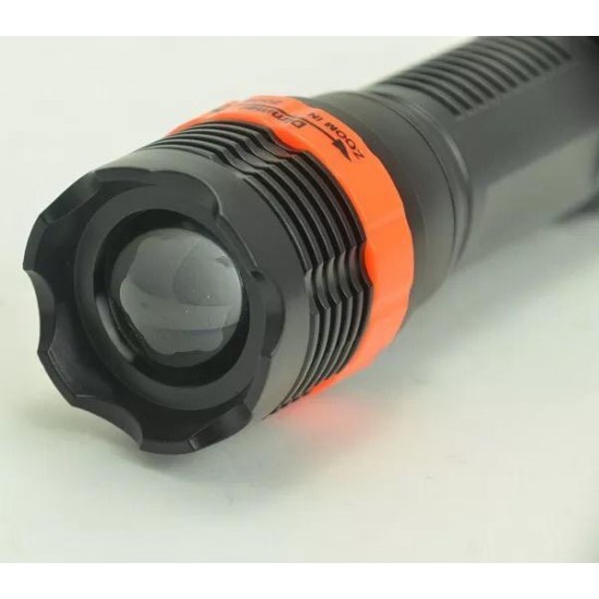 Set 2 Lanterne Cu Baterii si Zoom - Auto&Moto - oferit de sellsell.ro